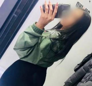 Chica busca chico en Sevilla: 