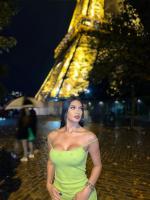 647270375: Chica busca chico en Cantabria