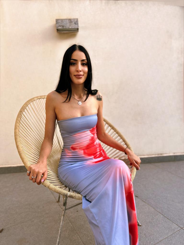 Chica busca chico en Ibiza: 