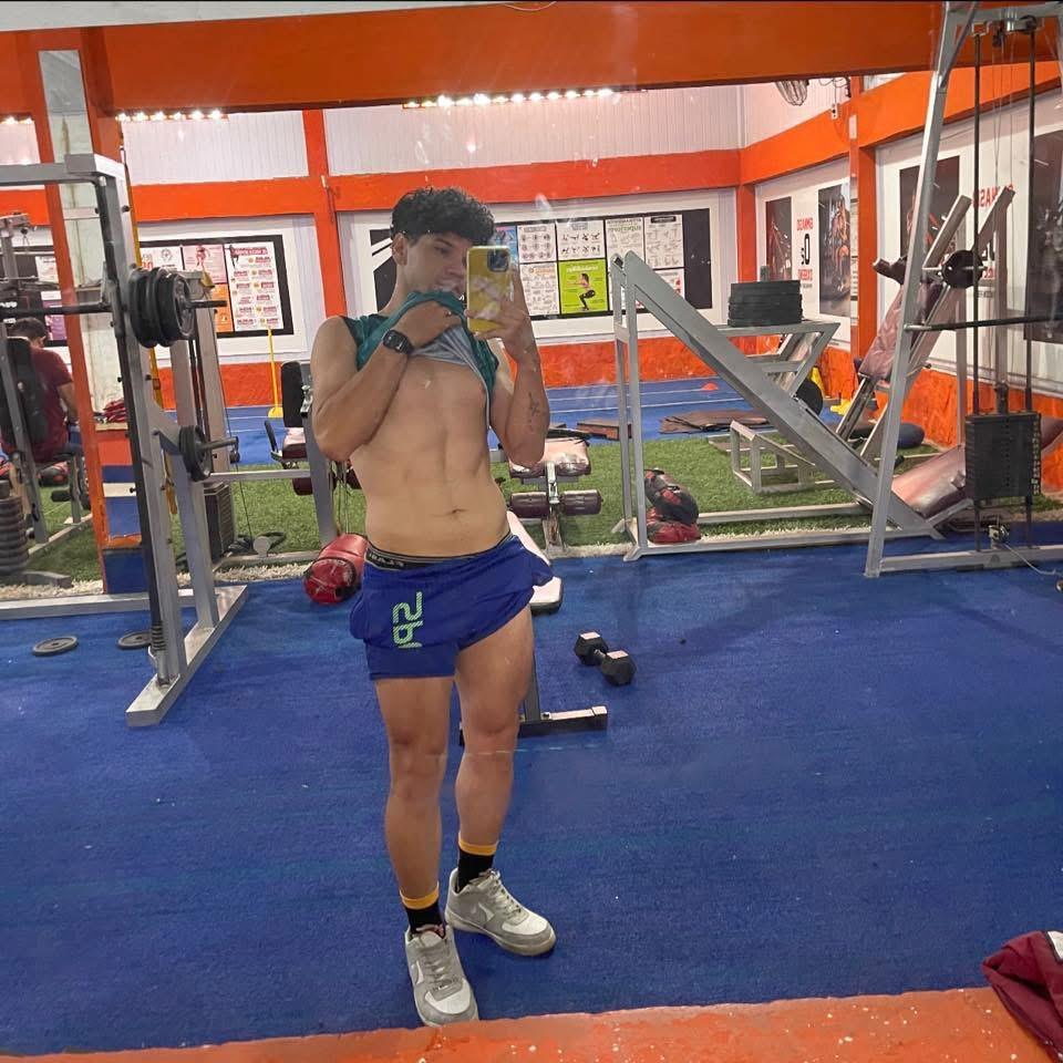 Chico busca chica en Murcia: 