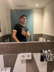 662902820: Chico busca chica en Ibiza