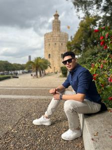 662902820: Chico busca chica en Ibiza