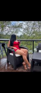 613169855: Chica busca chico en Madrid