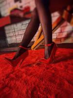 664251427: Chica busca chico en Alicante