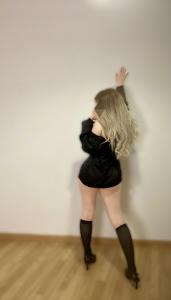 623138350: Chica busca chico en La Coruña