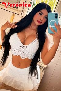 669608091: Chica busca chico en Madrid