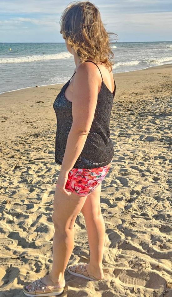 643964542: Chica busca chico en Segovia