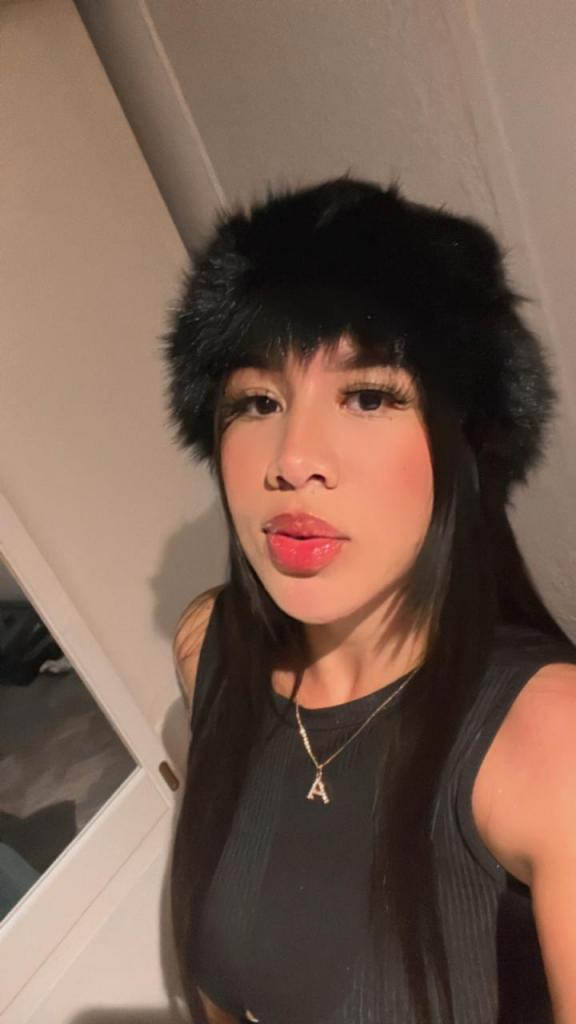 604272053: Chica busca chico en León