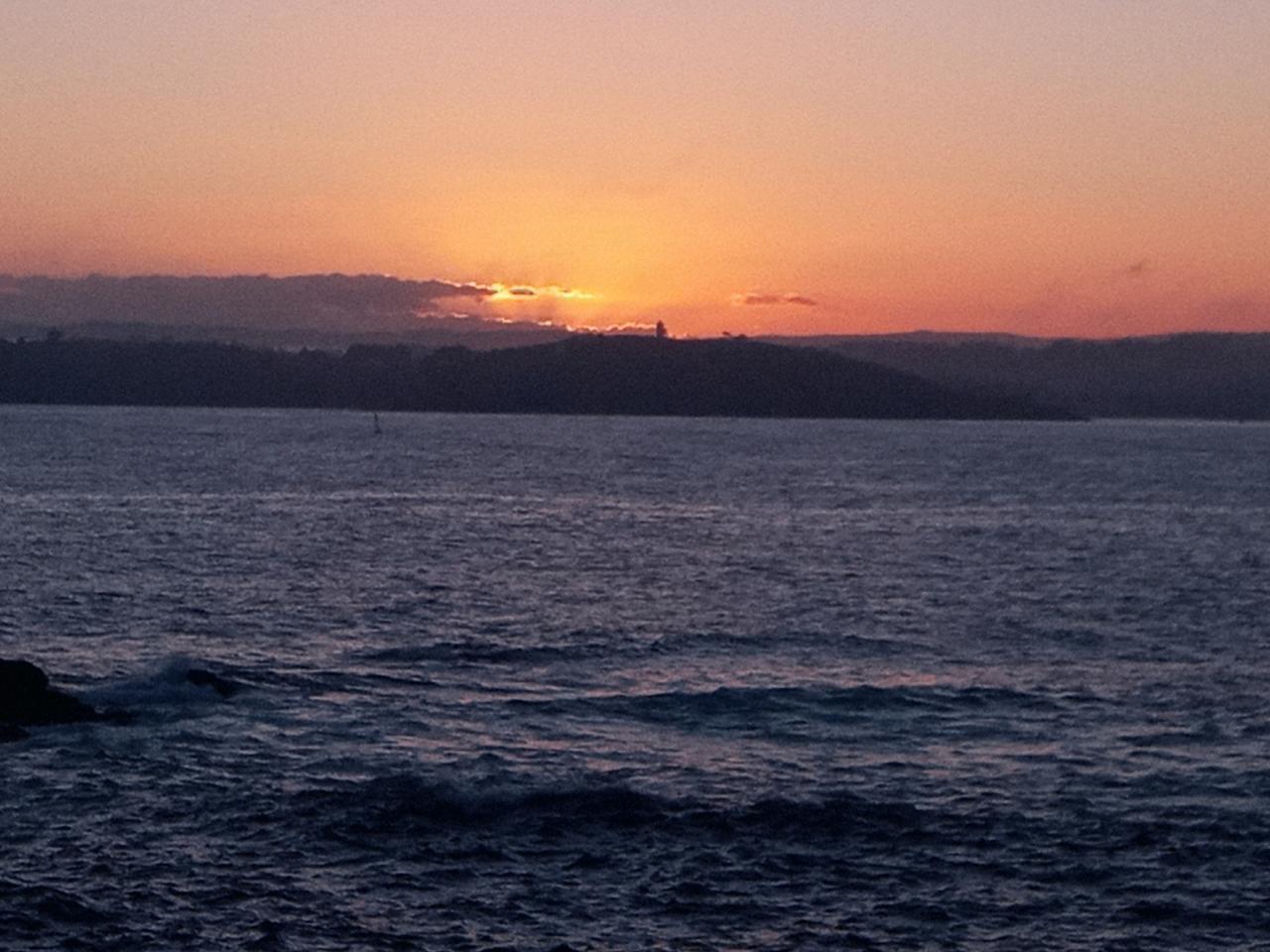 611166113: Chica busca chico en La Coruña