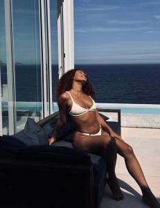 632428299: Chica busca chico en Barcelona