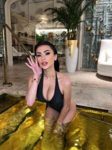 603960541: Chica busca chico en Ibiza