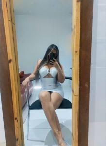 613670492: Chica busca chico en Madrid