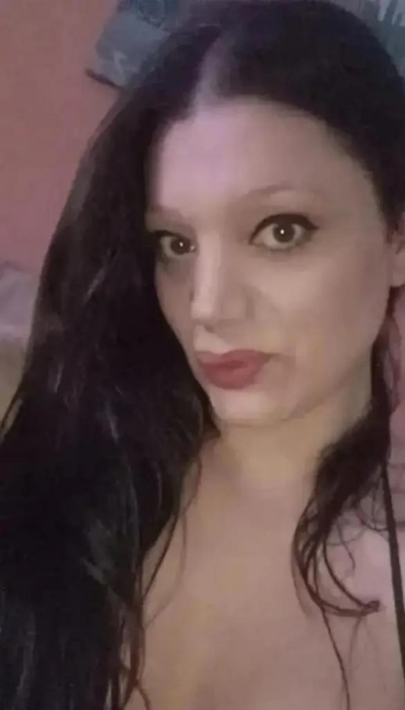 600218995: Transexual en Cádiz