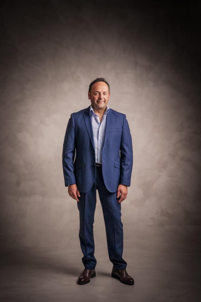 621413818: Chico busca chica en Madrid