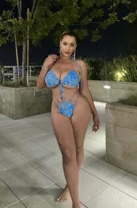 677263166: Chica busca chico en Mallorca