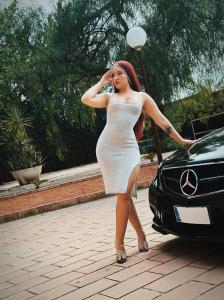 647163074: Chica busca chico en Málaga