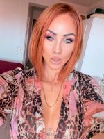 621015903: Chica busca chico en Sevilla