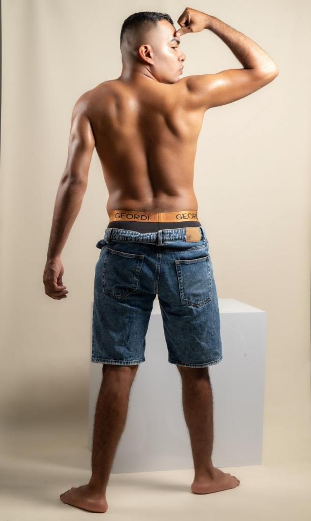 657849826: Chico busca chica en Las Palmas