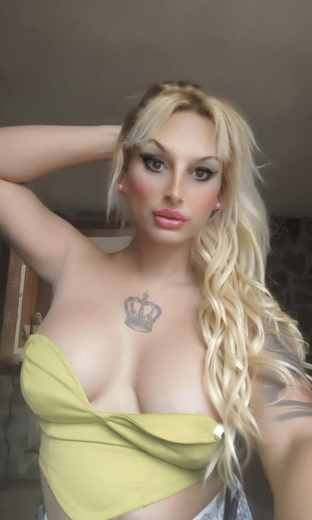 678200777: Chico busca chica en Barcelona