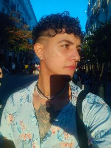 678532891: Chico busca chica en Granada