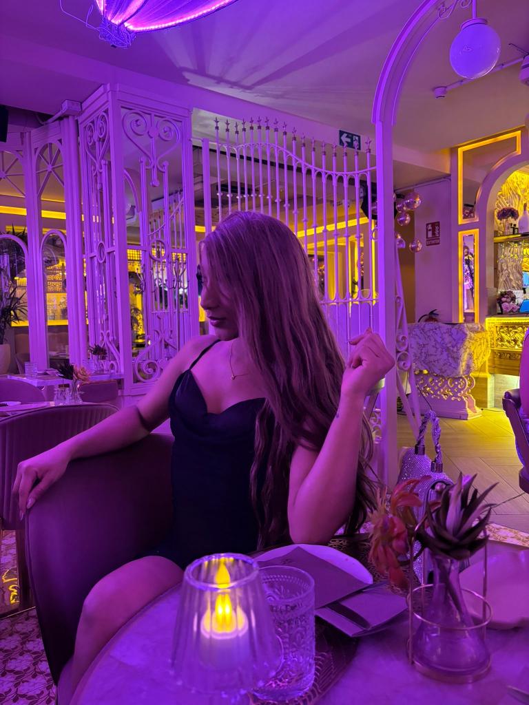 Chica busca chico en Madrid: 