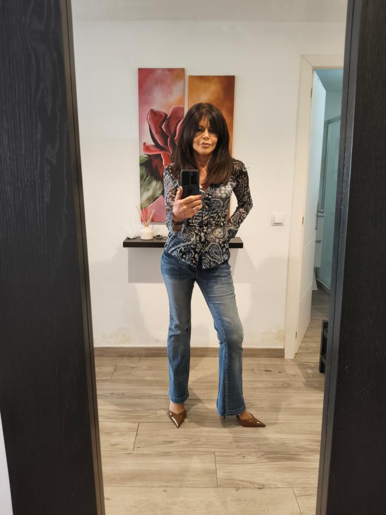 Chica busca chico en Mallorca: 