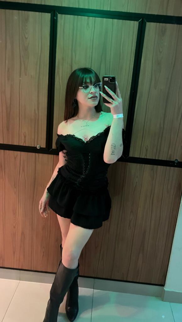 647256537: Travesti en Mallorca