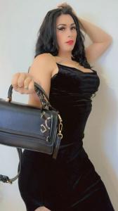 647275328: Travesti en La Coruña