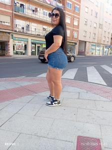604237509: Chica busca chico en Salamanca