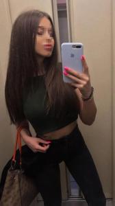 Chica busca chico en Sevilla: 