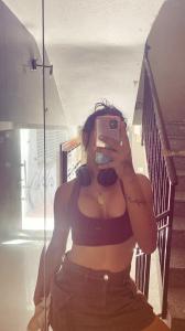 637071594: Chica busca chico en Valencia