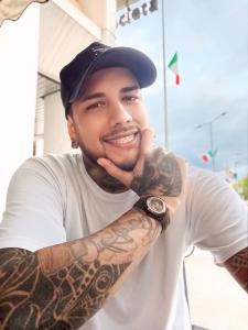 Chico busca chica en Albacete: 