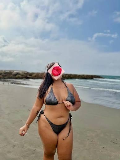 Chica busca chico en Granada: 