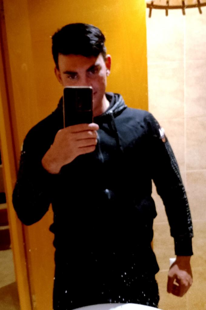 Chico busca chica en Mallorca: 