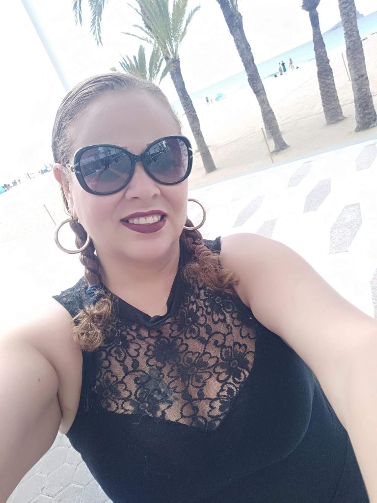 632282150: Chica busca chico en Zaragoza