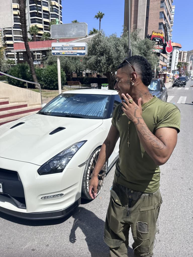 Chico busca chica en Madrid: 