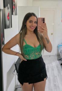 643885316: Chica busca chico en Zaragoza