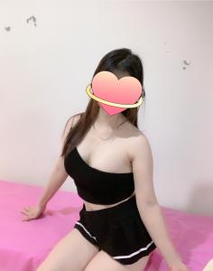 695232152: Chica busca chico en Madrid