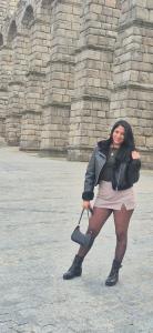 604230306: Chica busca chico en Madrid