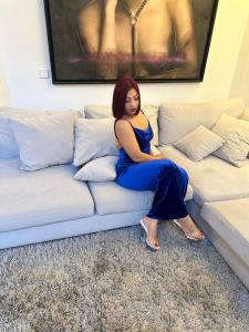 641935073: Chica busca chico en Sevilla