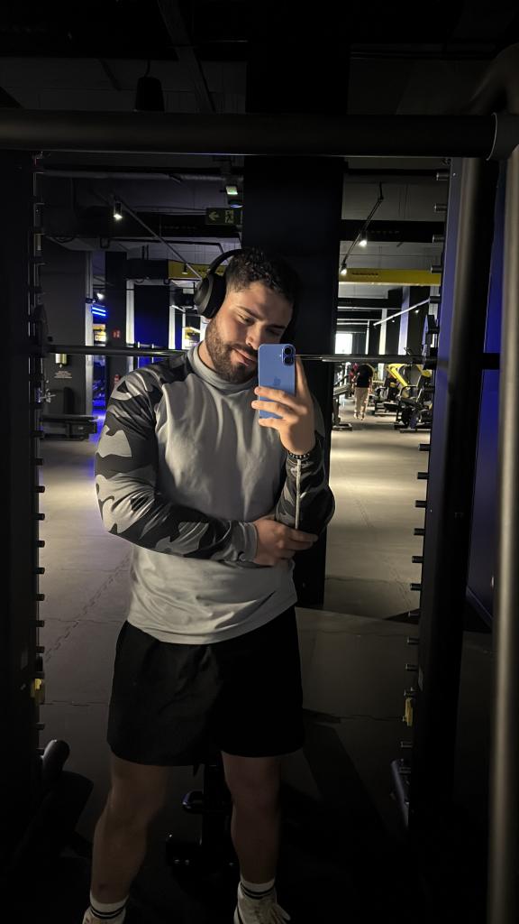 Chico busca chica en Valencia: 