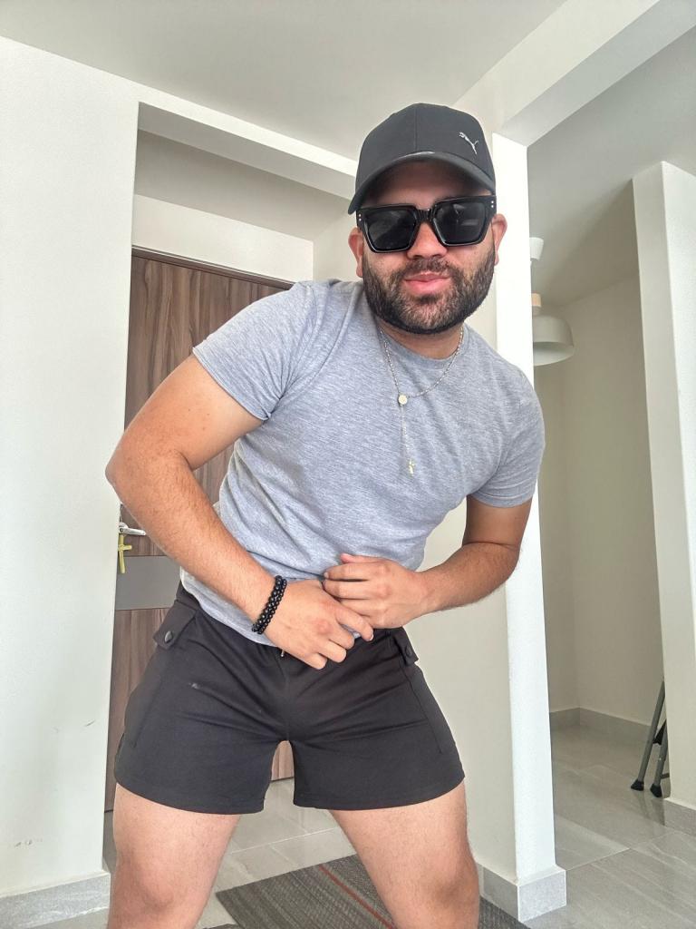 Chico busca chica en Tenerife: 