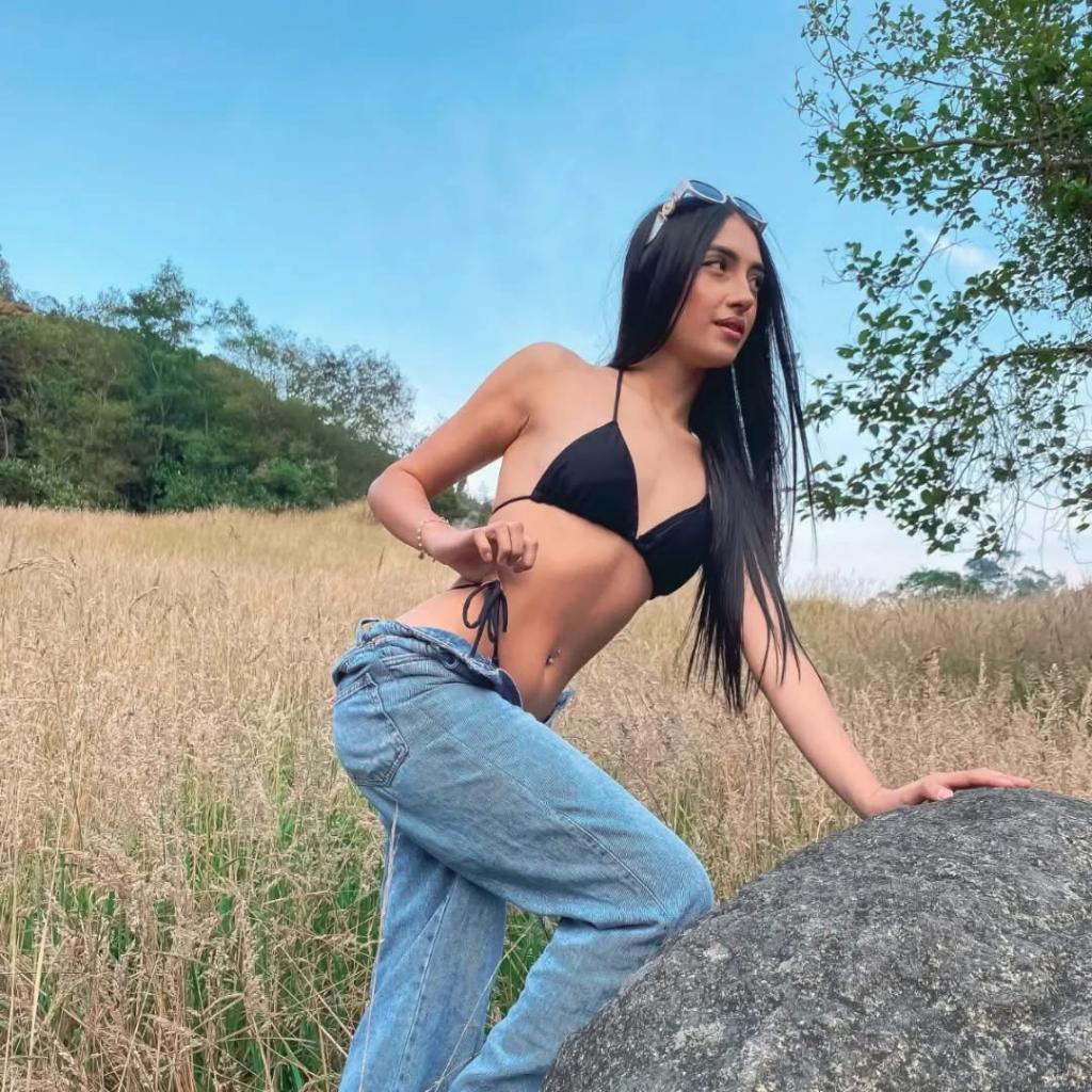 Chica busca chico en Mallorca: 