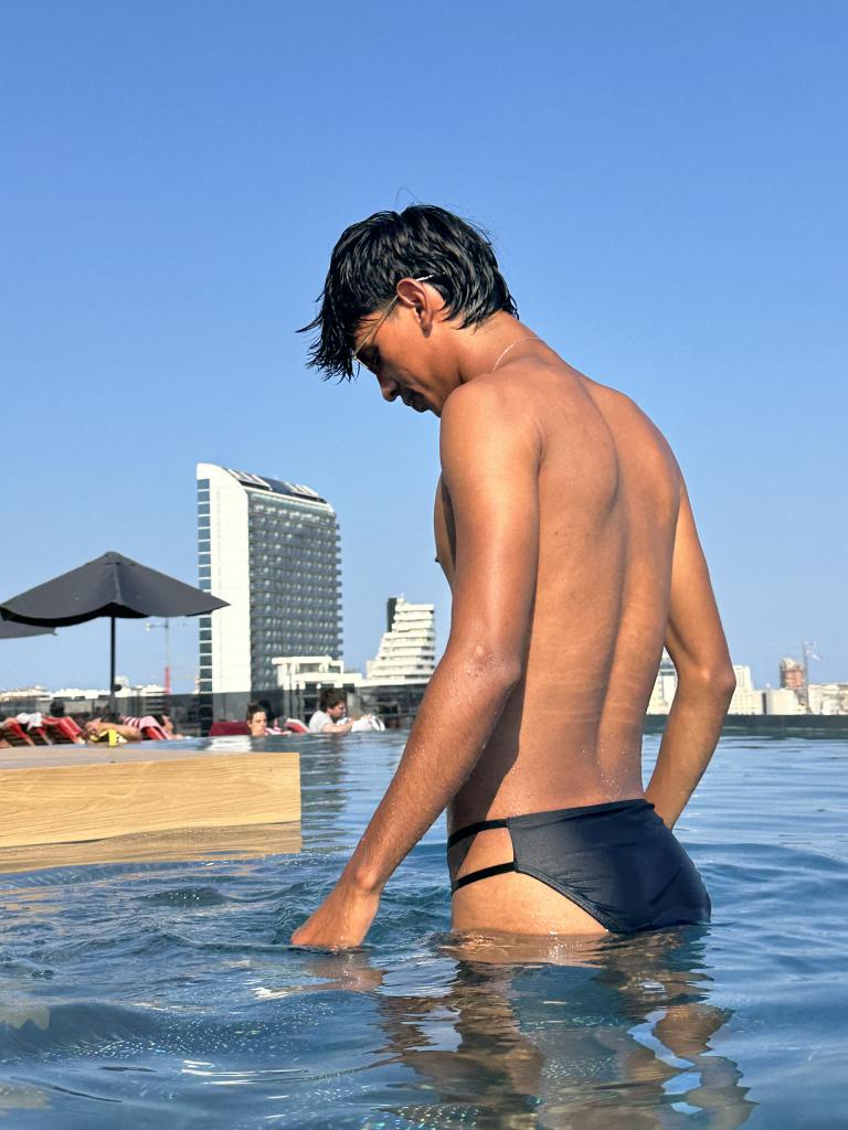 Chico busca chica en Castellón: 