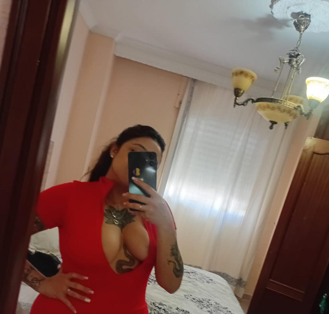 Chica busca chico en Cádiz: 