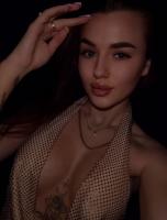 631382256: Chica busca chico en Málaga