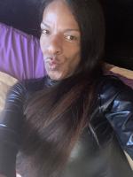 663353414: Transexual en León