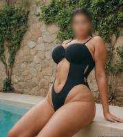 613905801: Chica busca chico en Málaga