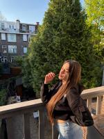 613724643: Chica busca chico en Barcelona