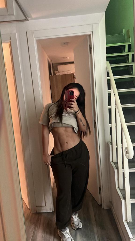 Chica busca chico en Alicante: 